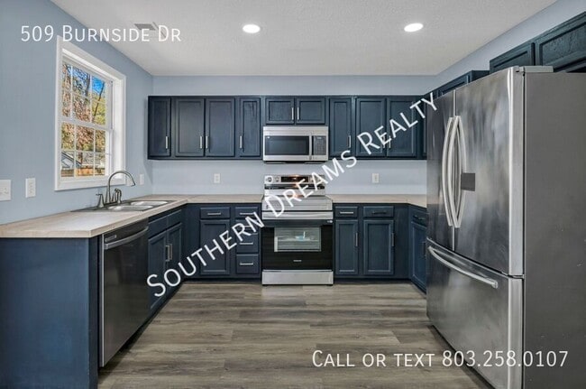 Building Photo - 509 Burnside Dr