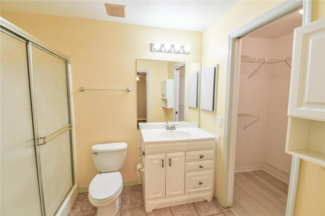 Building Photo - 2731 Verde Terrace