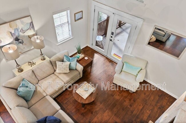 Building Photo - 522 Oemler Loop