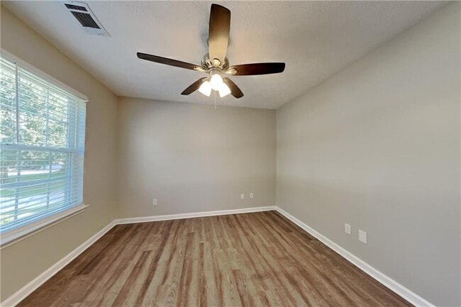 Building Photo - 603 Stonecrest Dr