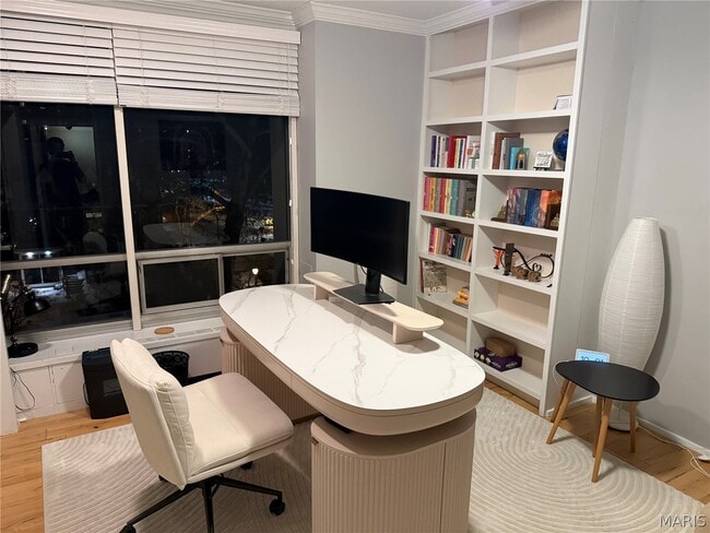 Building Photo - 4501 Lindell Blvd