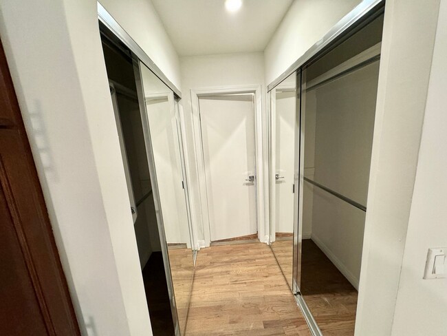 Building Photo - 8343 DUNBARTON - SHORT TERM LEASES AVAILABLE , NEWER*4 BD*3BA*TOWNHOME*PRIVATE YARD*WASHER/DRYER*