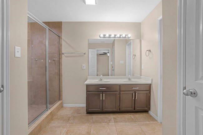 Building Photo - 205 Aquero Blvd