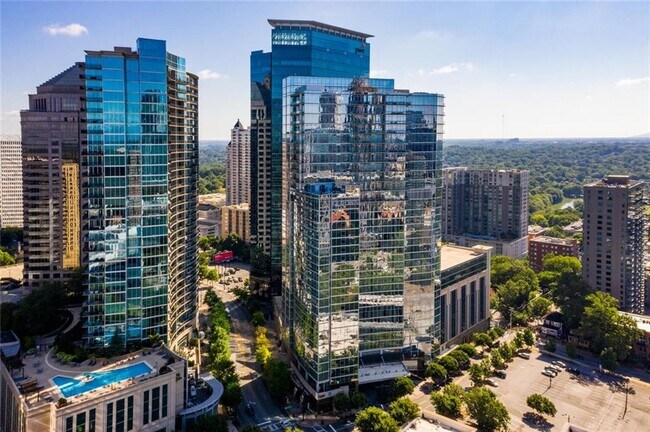 Building Photo - 1065 Peachtree St NE