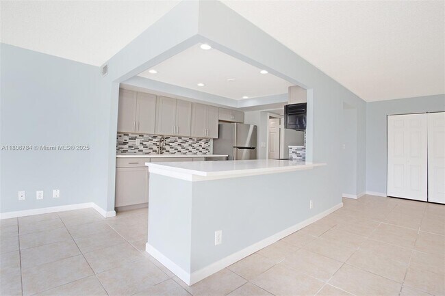 Building Photo - 601 Three Islands Boulevard