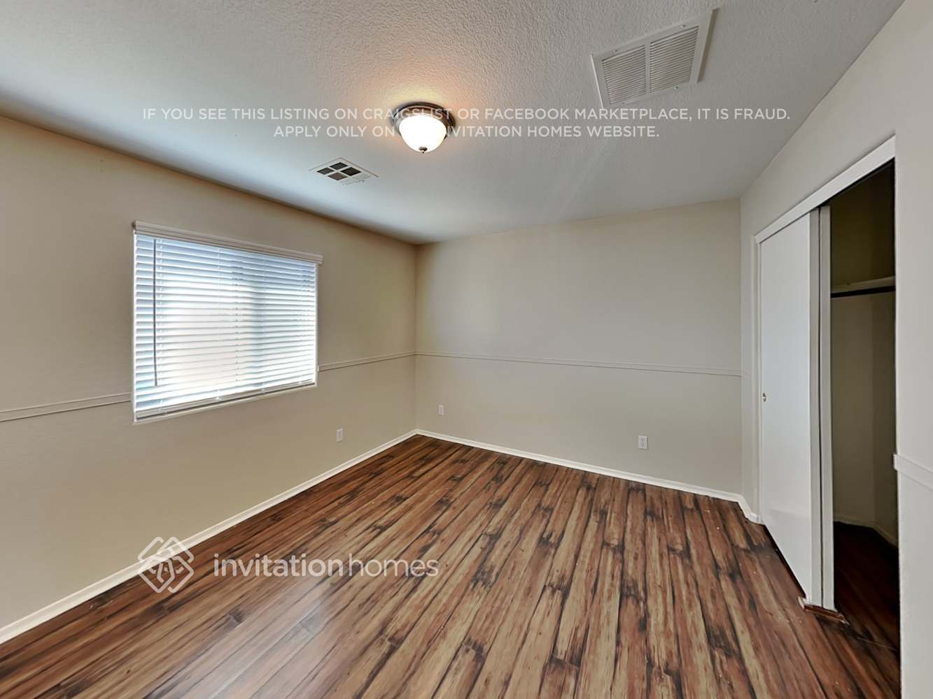 Building Photo - 7208 S 56th Ave