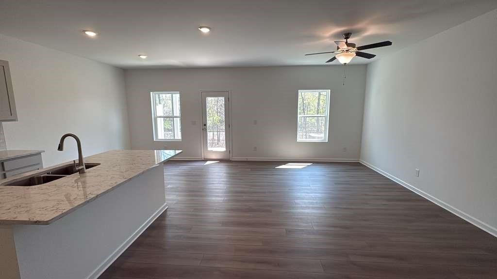 Building Photo - 5439 Allegro Ln