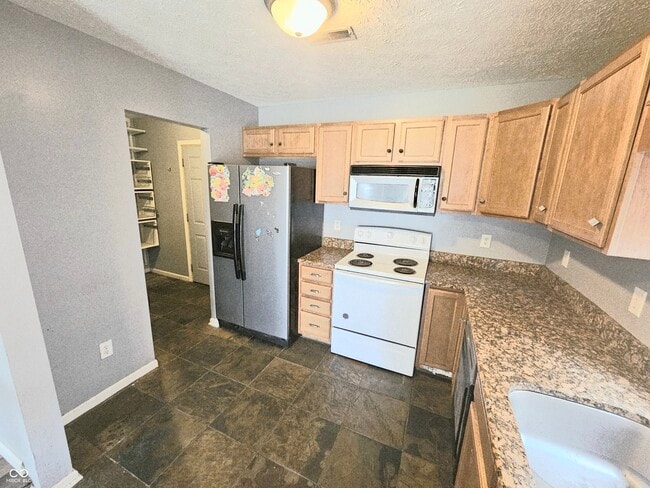Building Photo - 7307 Barnwell Pl