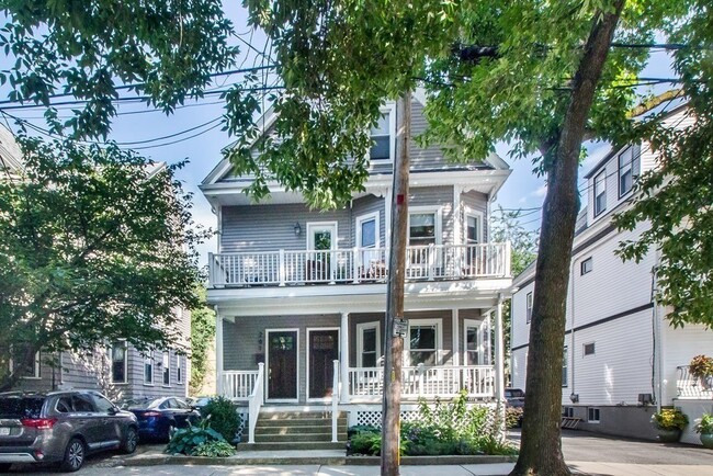 Primary Photo - 259 Willow Ave