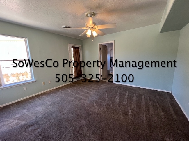 Building Photo - 3300 Majesta Pl