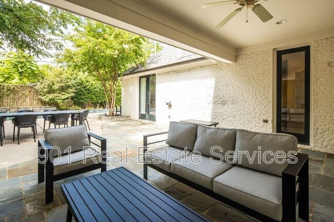 Building Photo - 299 Wilkinson Pl