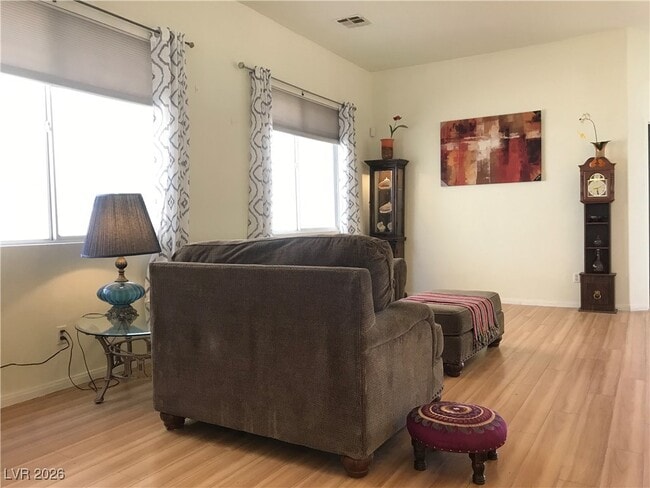 Building Photo - 3467 White Mountain St