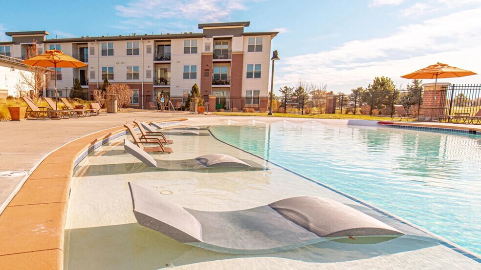 Building Photo - 4000 N Albion St