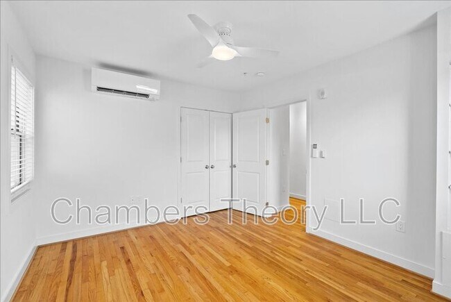 Building Photo - 220 2nd St SE