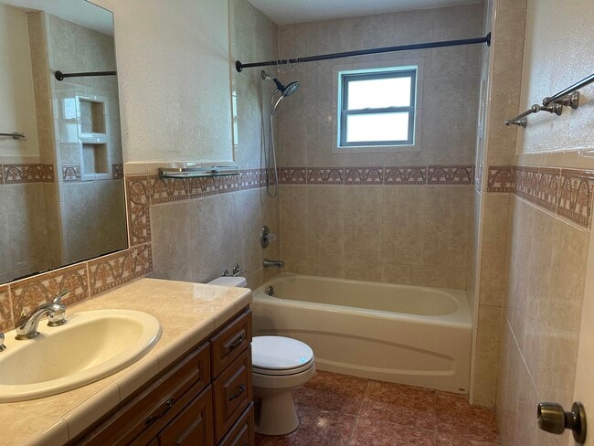 Building Photo - 9019 Siller Loop