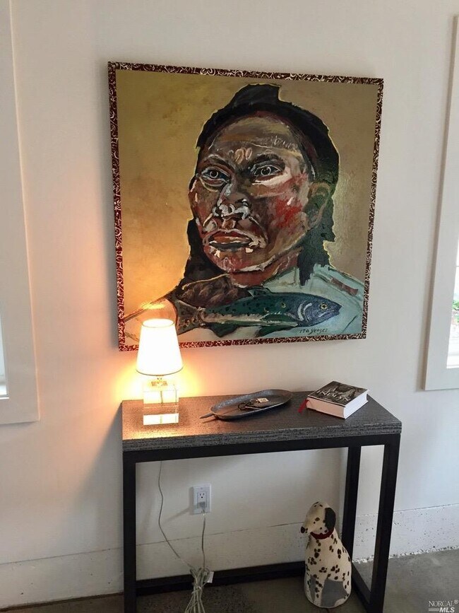 Building Photo - 419 Dry Creek Rd