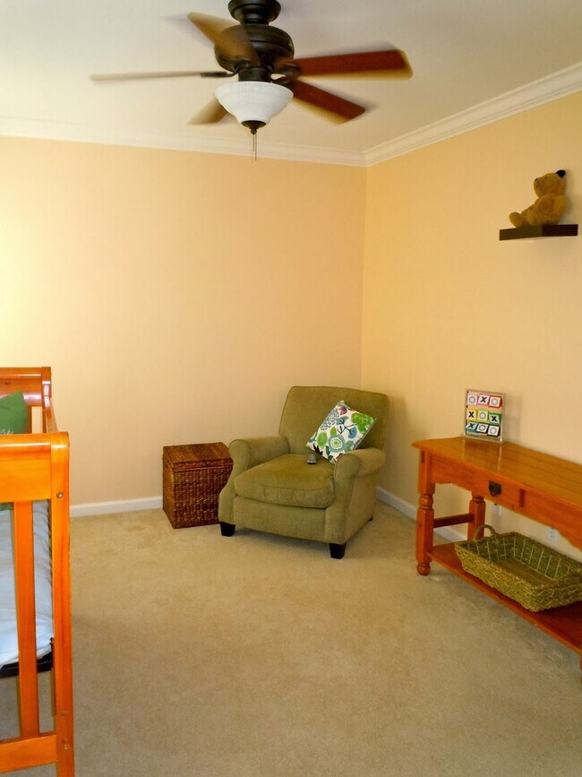 Building Photo - 4090 Callaway Pl