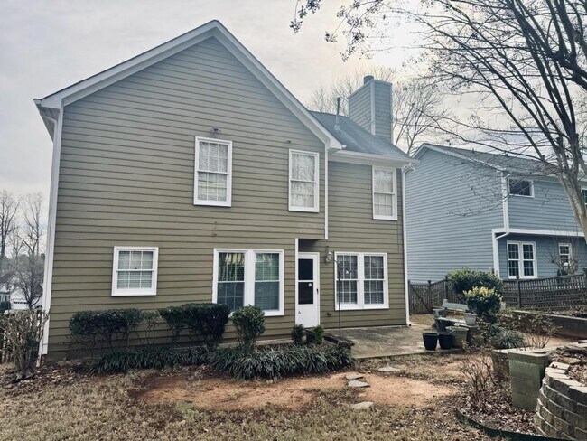 Building Photo - 3661 Forest Glen Trail