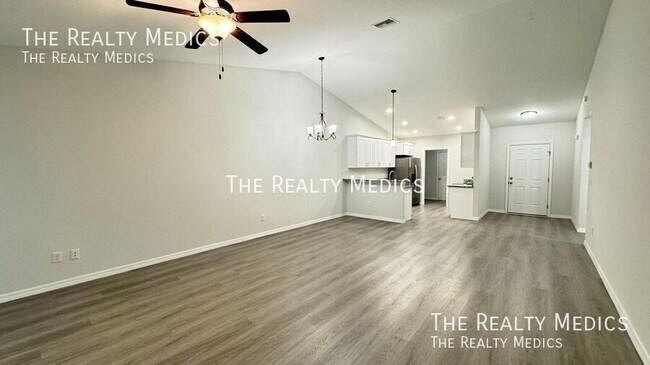 Building Photo - 8147 Cozumel Ln