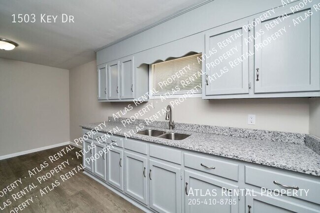 Building Photo - 1503 Key Dr