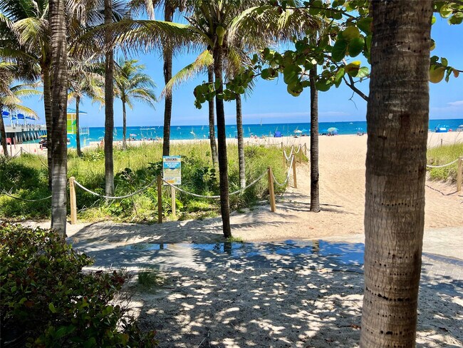 Building Photo - 133 N Pompano Beach Blvd