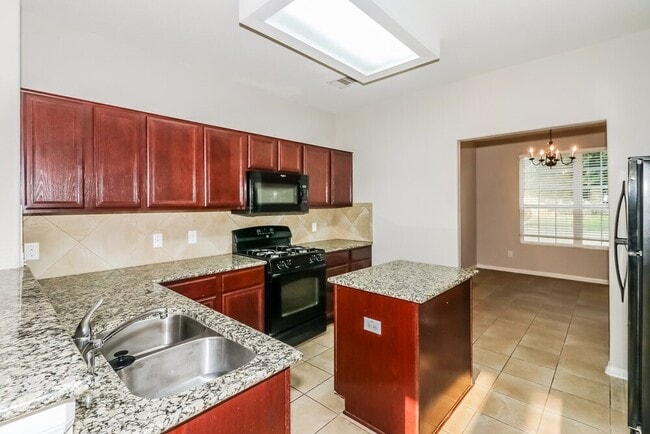 Building Photo - 14807 Waverly Hill Ln