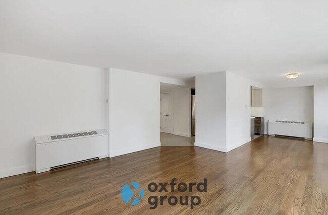 Building Photo - West 55th Street