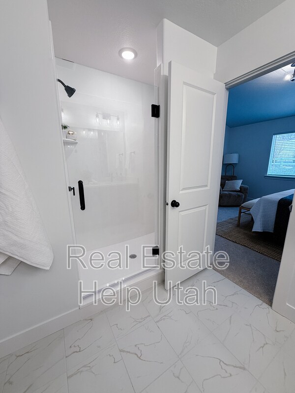 Building Photo - 4787 Heartwood Rd