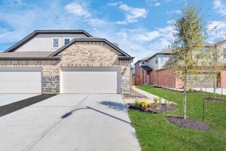 Building Photo - 7322 Coconut Bay Dr