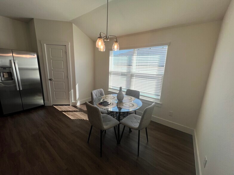 Building Photo - 258 Fawn Ridge Dr