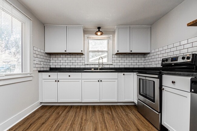 Building Photo - Please View 3D Virtual Walk-Through Before...