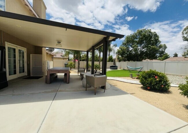 Building Photo - 15425 Brasa Ln