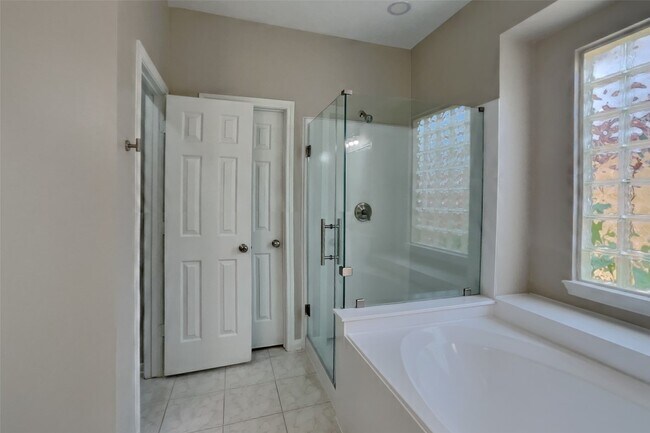 Building Photo - 20610 Emerald Spruce Ct