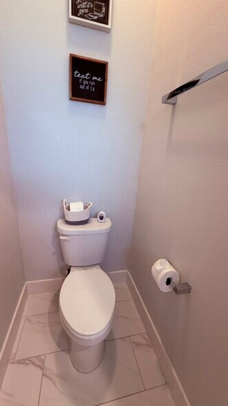 Building Photo - 12858 Salk Way