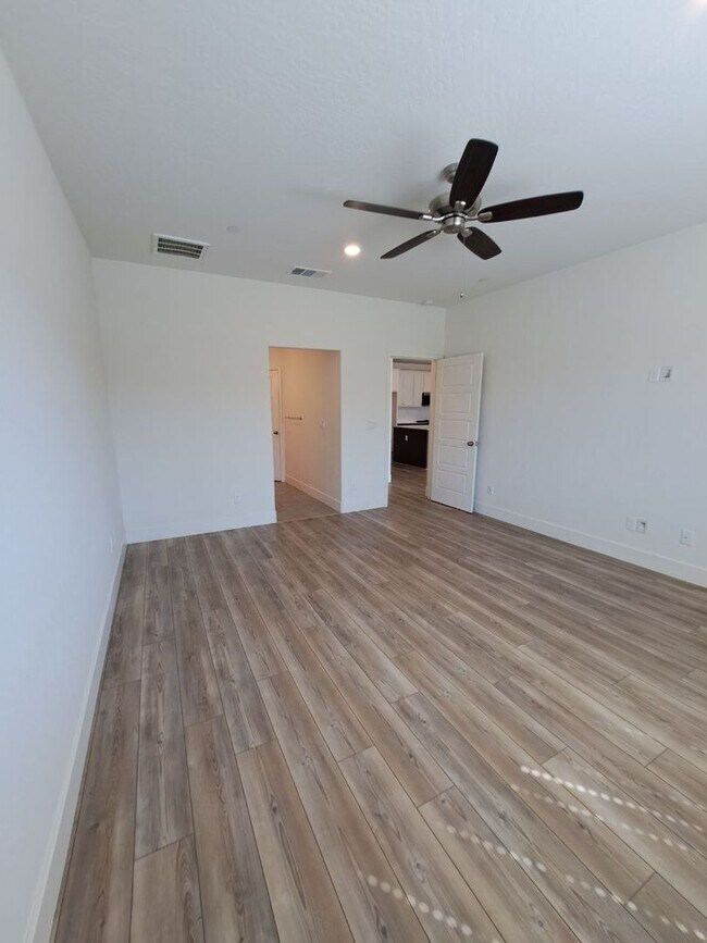 Building Photo - Move in Special: $500 Off Your First Month...