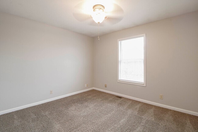 Building Photo - 363 Peabody Dr