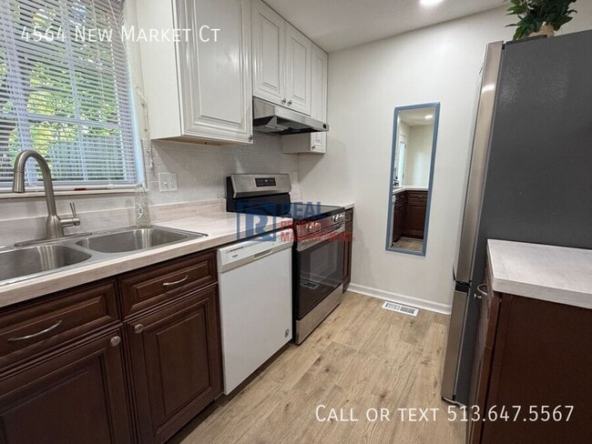 Building Photo - 4564 New Market Ct