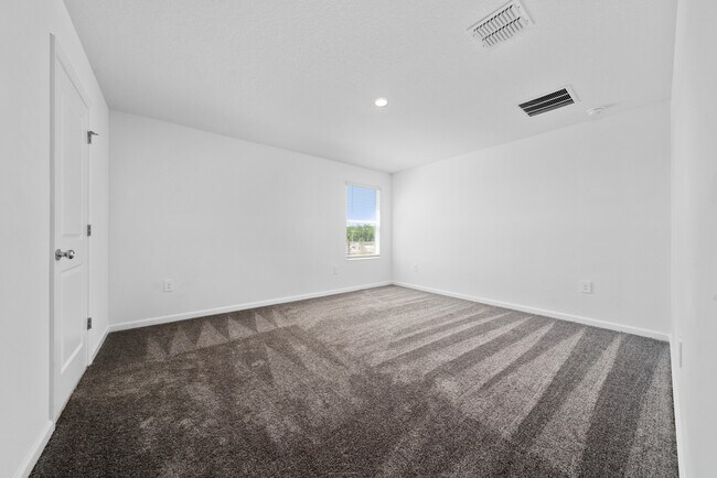 Building Photo - 5858 Le Marin Wy
