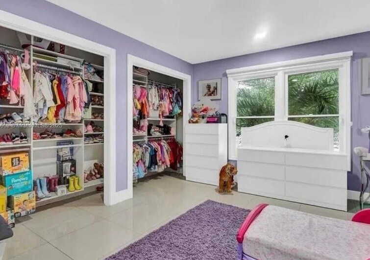 Building Photo - 19905 SW 135th Ave