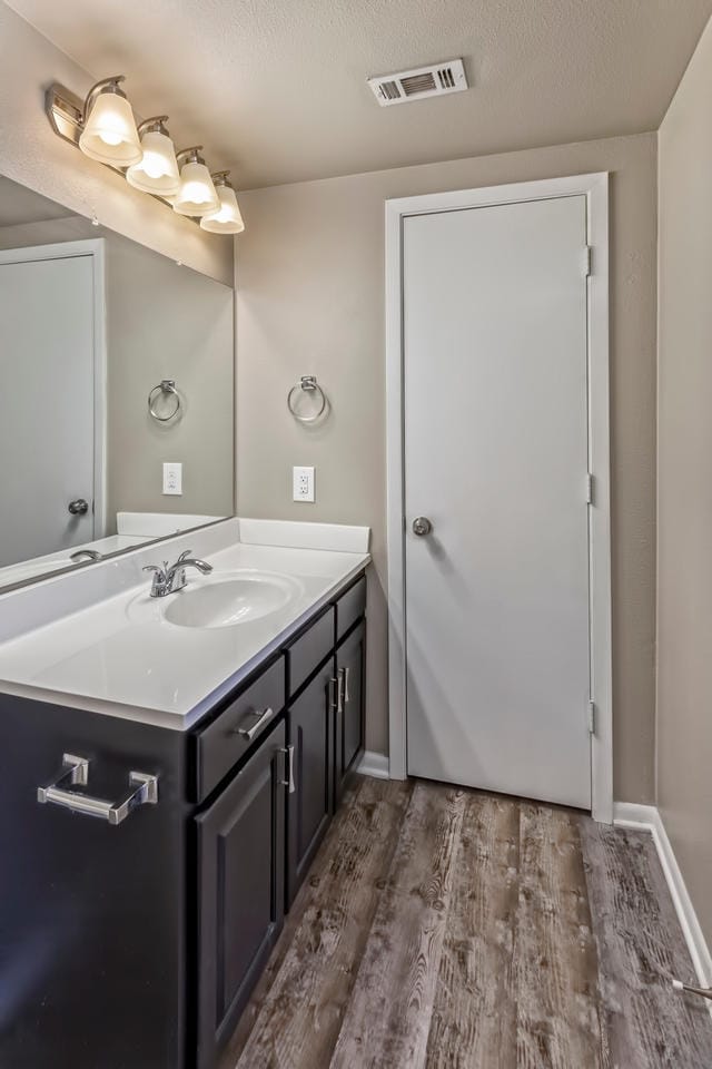 Building Photo - 1910 S 47th St