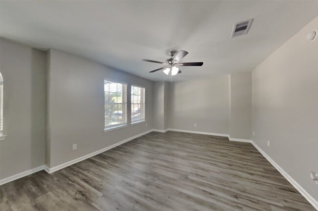 Building Photo - 21469 S Towerguard Dr