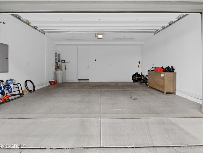 Building Photo - 11673 N 136th St