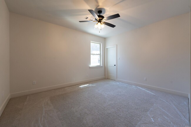 Building Photo - 223 Abington Cir