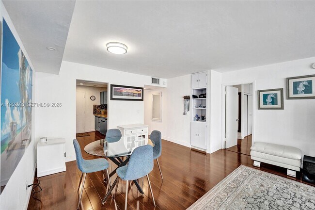 Building Photo - 2201 S Ocean Dr