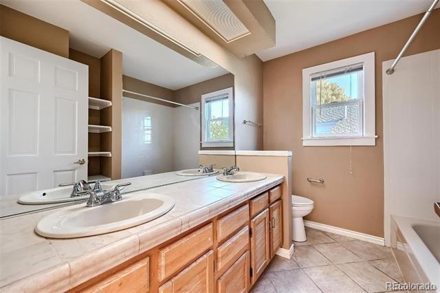 Building Photo - 9306 S Pepperwood Ln