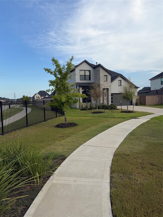 Building Photo - 25302 Rothesay Ln