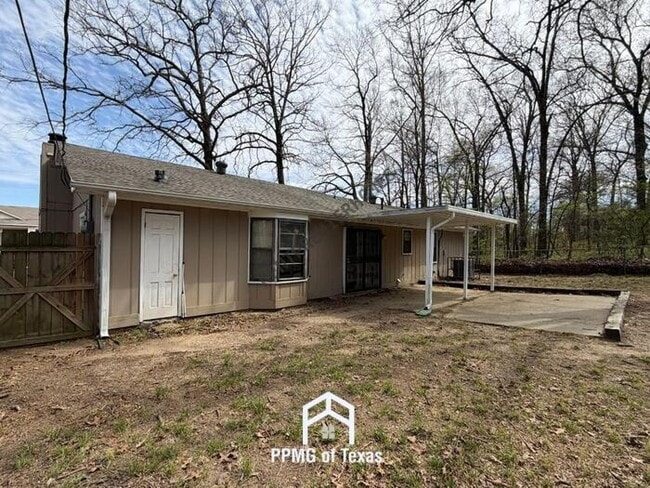 Building Photo - 6120 Butler Rd