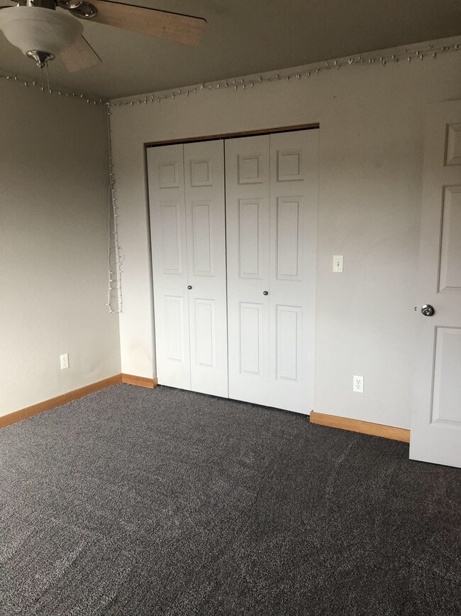 Building Photo - 2961 N 27th Ave