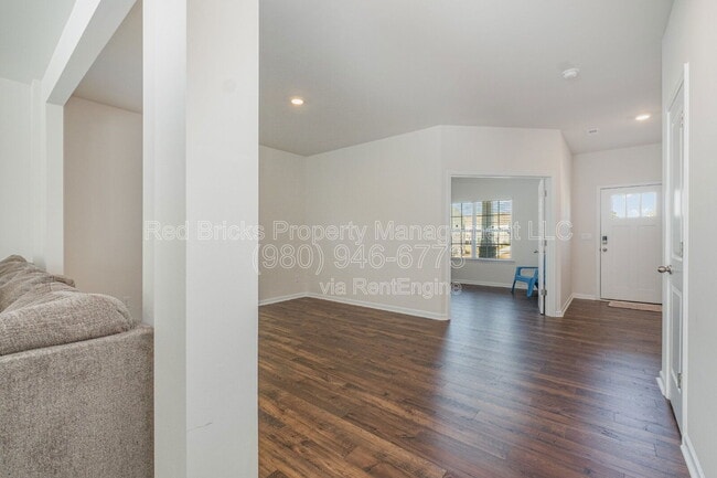 Building Photo - 10759 Adair Wds Dr