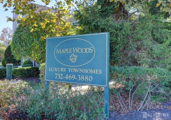 Building Photo - 13 Lackland Ave